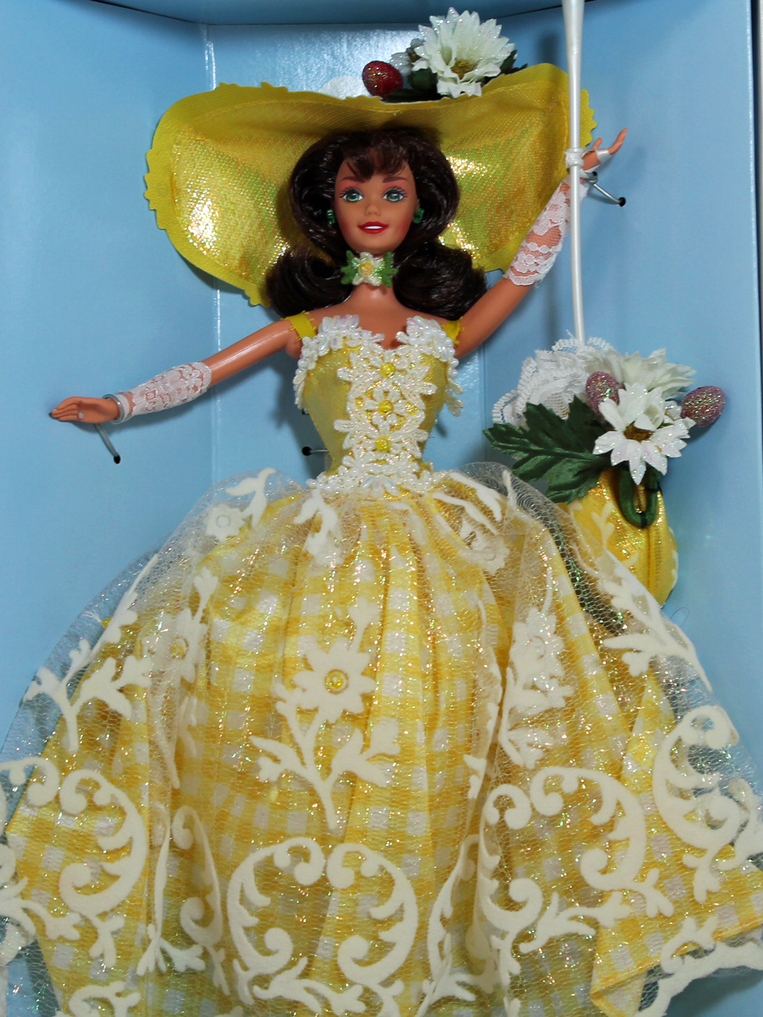 Barbie Summer Splendor "Enchanted Seasons Collection" #15683 Brand New